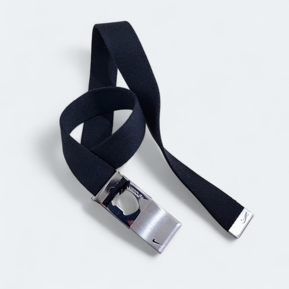 Nike Golf Black Belt Mens Size 32 Metal Buckle - Picture 1 of 16